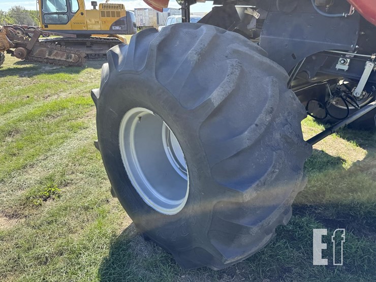 2004-case-ih-8010-image-13