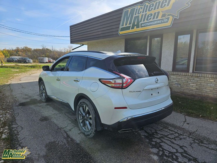 2016-nissan-murano-image-3