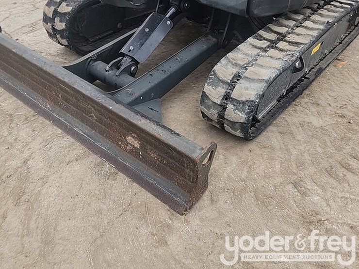 2022-bobcat-e35-image-19