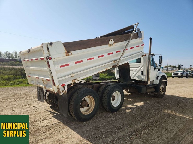 2015-international-workstar-7400-image-25