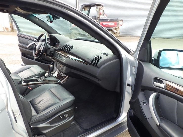 2001-bmw-x5-image-6