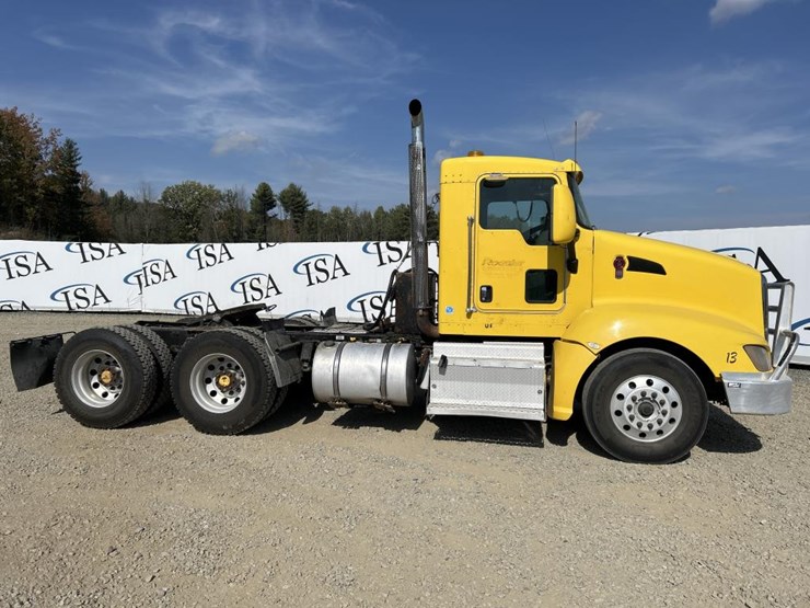 2012-kenworth-t660-image-6