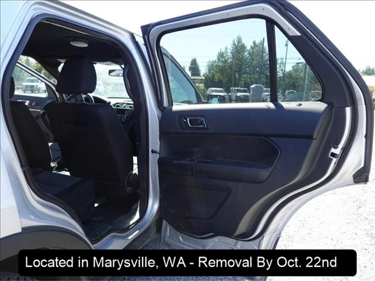 2018-ford-explorer-image-23