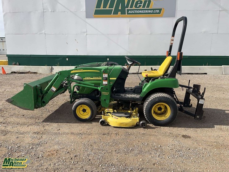 john-deere-2305-image-2