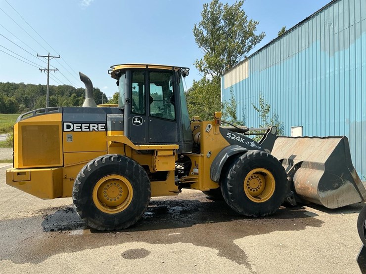 2018-deere-524k-image-1