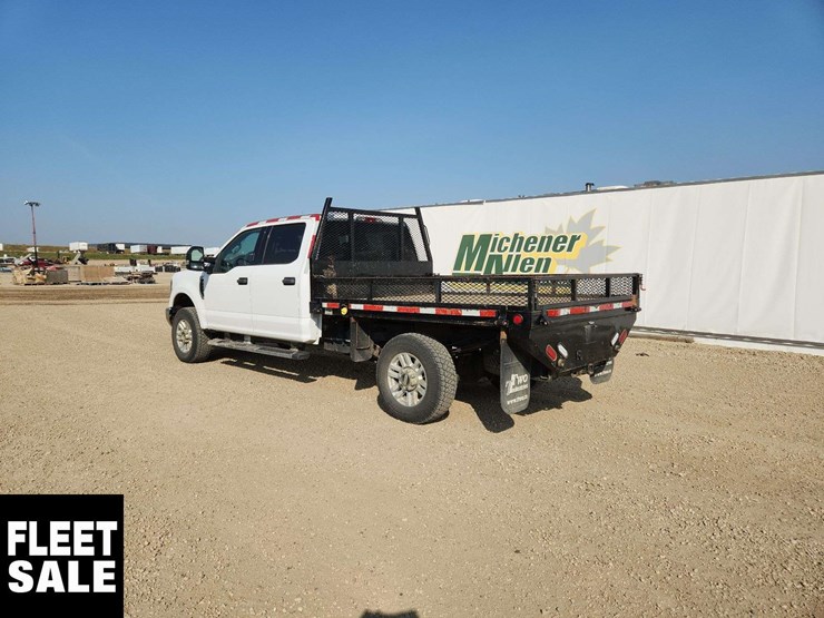 2018-ford-f350-image-3