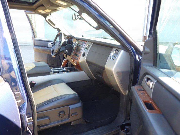 2007-ford-expedition-image-6