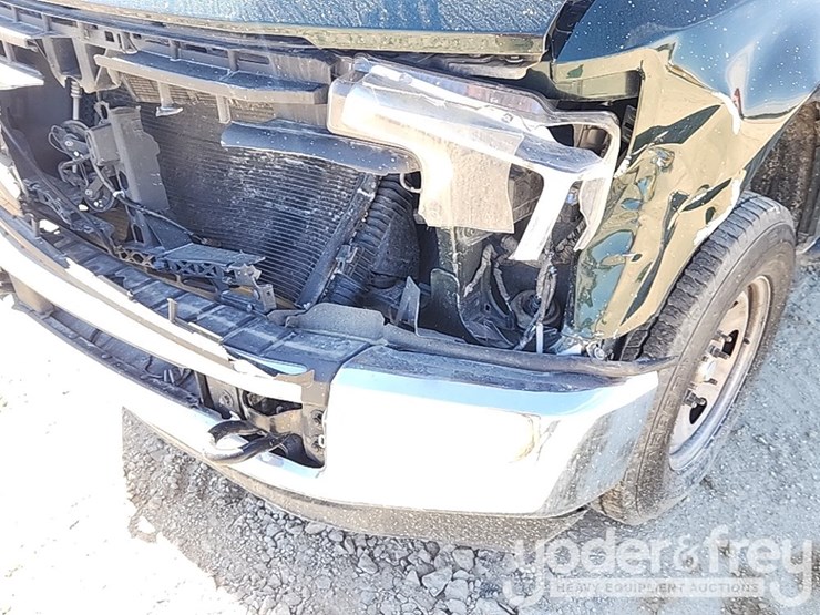 2020-ford-f250-xl-image-21