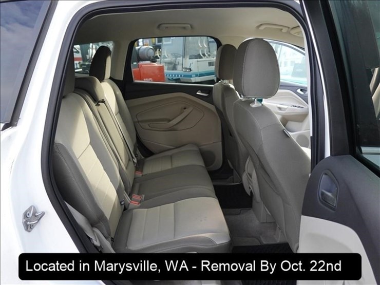 2014-ford-escape-se-image-23