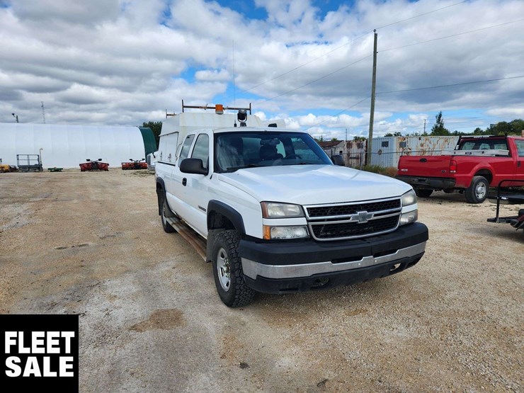 2007-chevrolet-silverado-2500hd-image-4