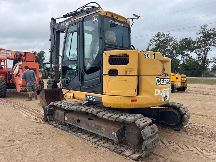 deere-75g-image-2
