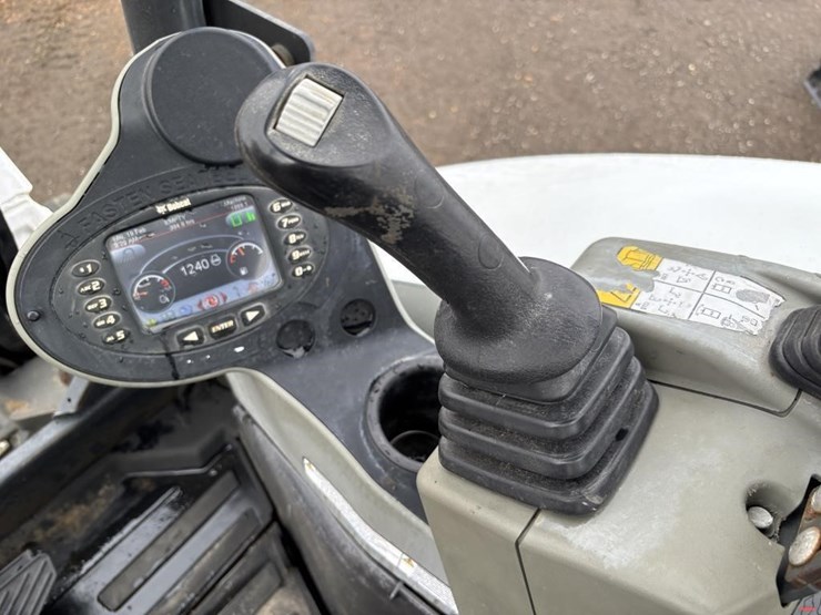 2019-bobcat-e32i-image-32