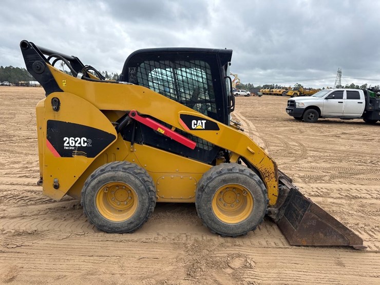 2012-caterpillar-262c2-image-4
