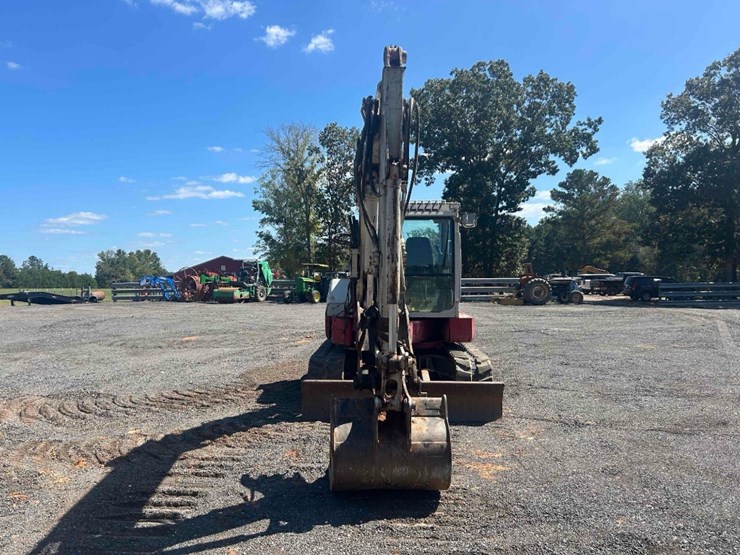 2013-takeuchi-tb180fr-image-7