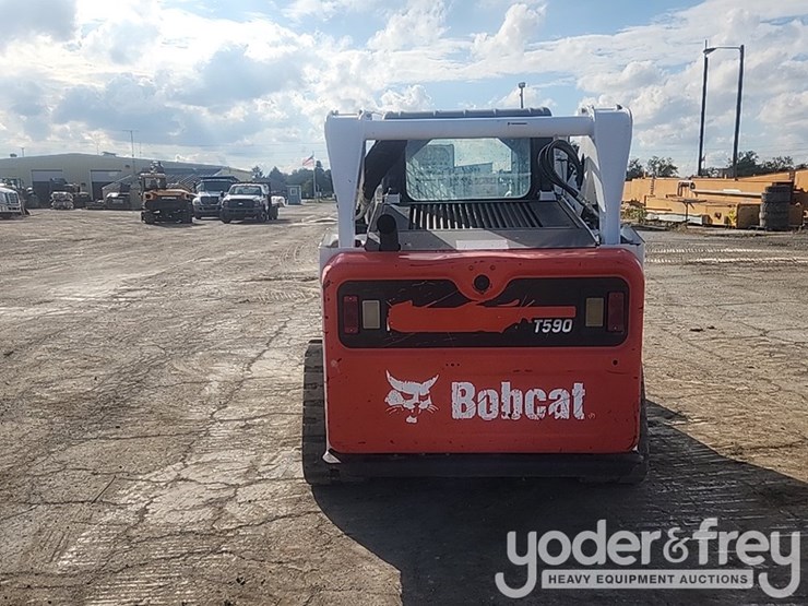 2020-bobcat-t590-image-7