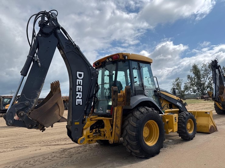 2018-deere-410l-image-6