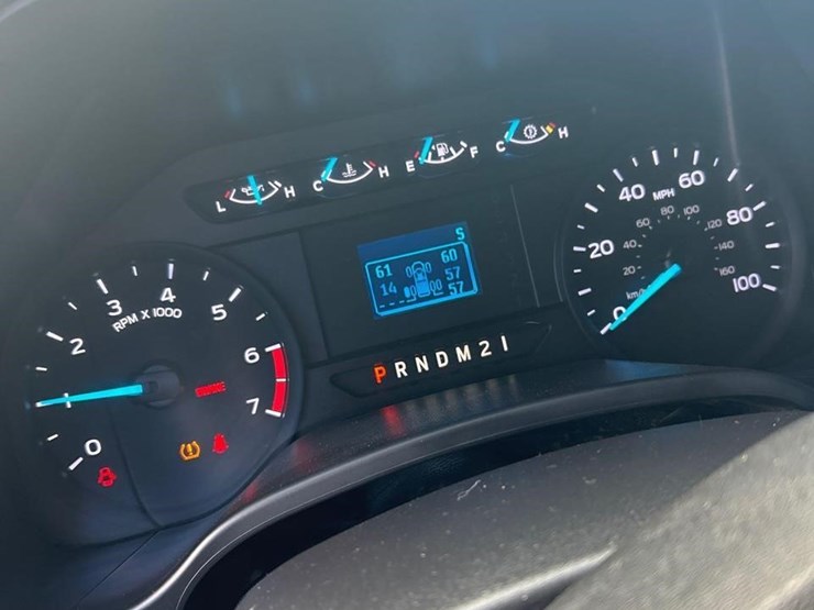 2019-ford-f350-xl-image-39