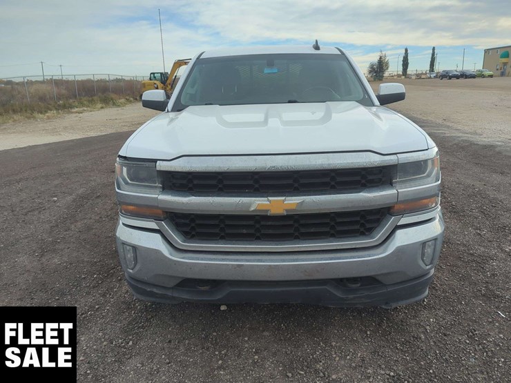 2017-chevrolet-silverado-1500-image-23