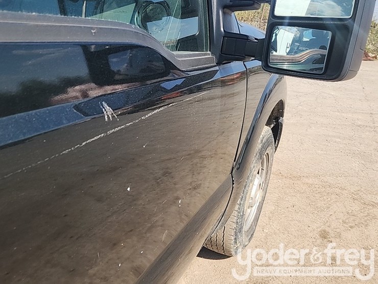 2015-ford-f250-xl-image-29