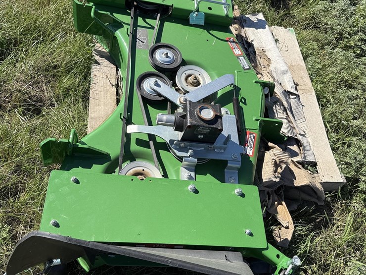 john-deere-60d-image-2