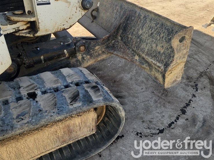 2004-terex-hr32-image-25
