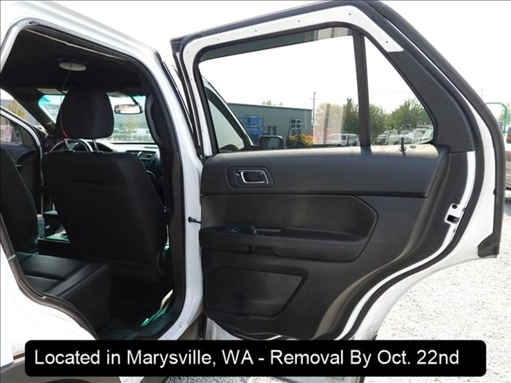 2017-ford-explorer-image-22