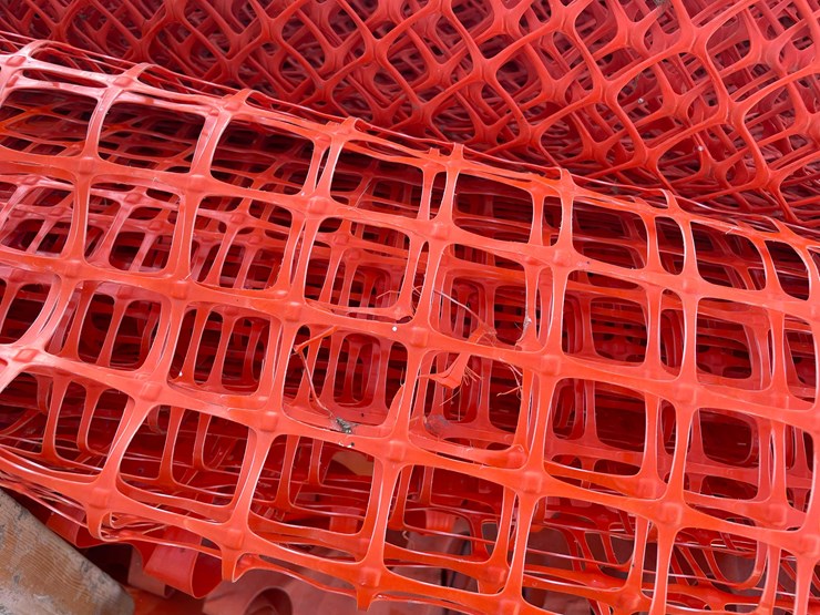 #1946-•-pallet-of-security-fencing-image-4