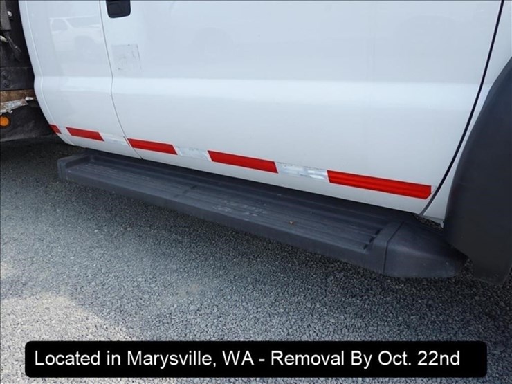 2014-ford-f550-image-33