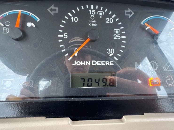 john-deere-5083e-image-23