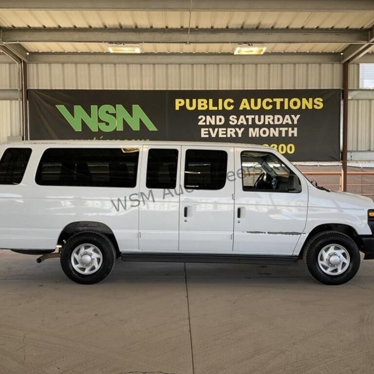 2009 FORD E350