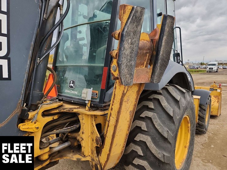 2014-deere-410k-image-34
