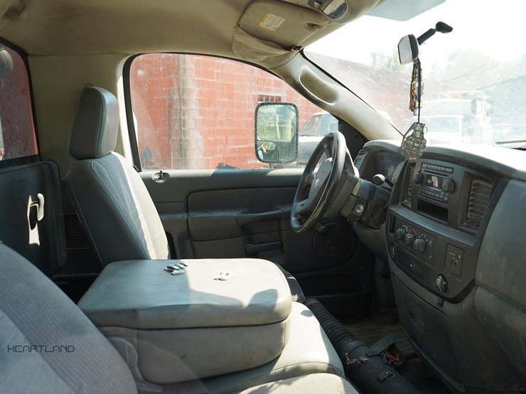 2008-dodge-ram-5500-image-16