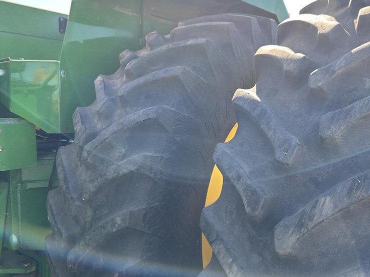 john-deere-8760-image-16