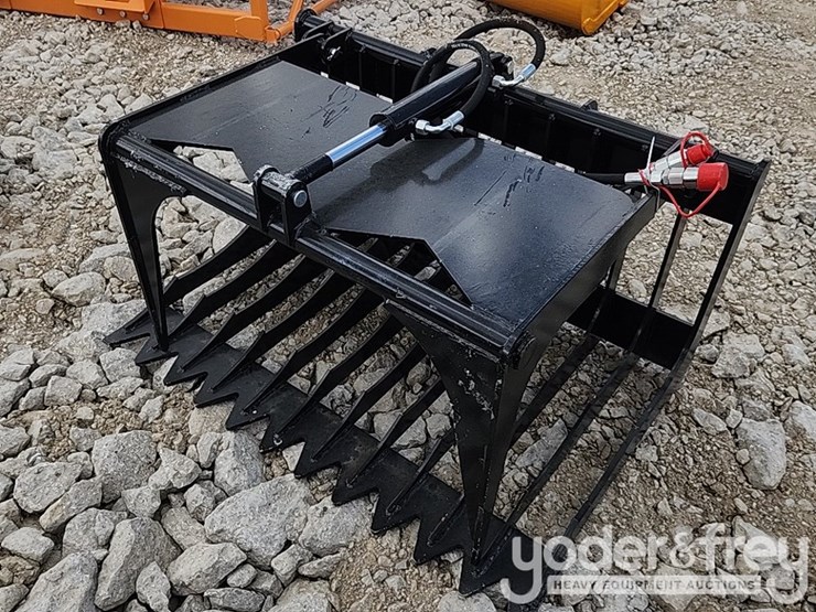 unused-2025-rock-grapple-bucket-to-suit-mini-skidsteer-image-2