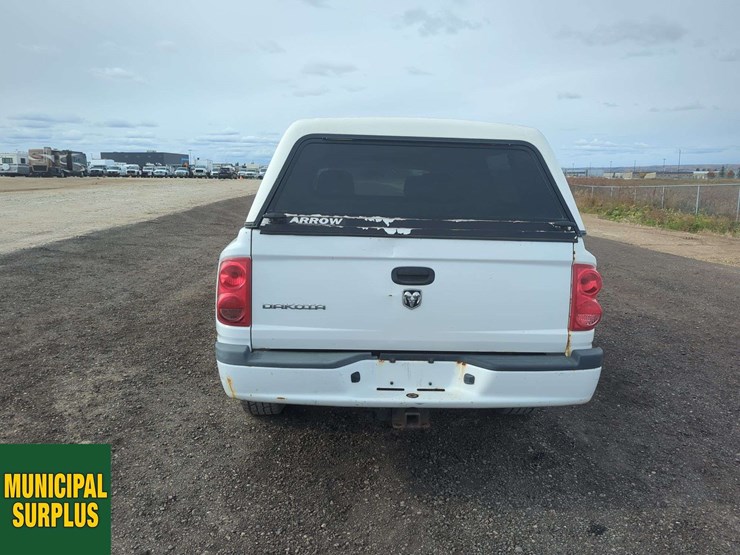2007-dodge-dakota-image-19