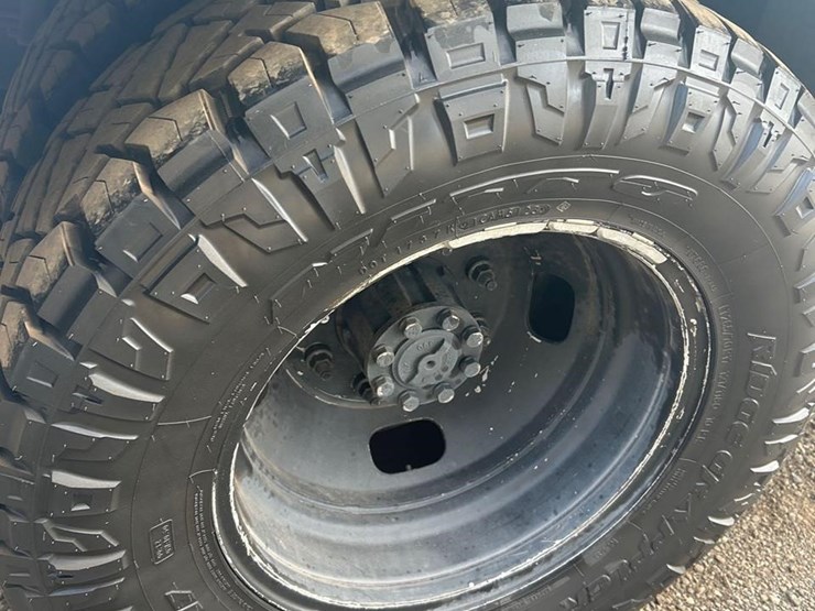 2019-ford-f350-xl-image-16