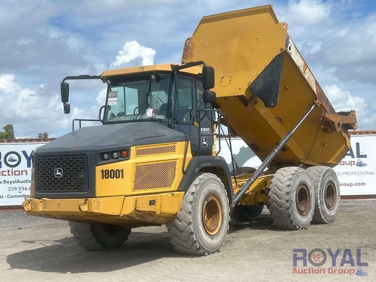 2018-john-deere-260e-25-ton-articulated-off-road-t/a-dump-truck-image-1
