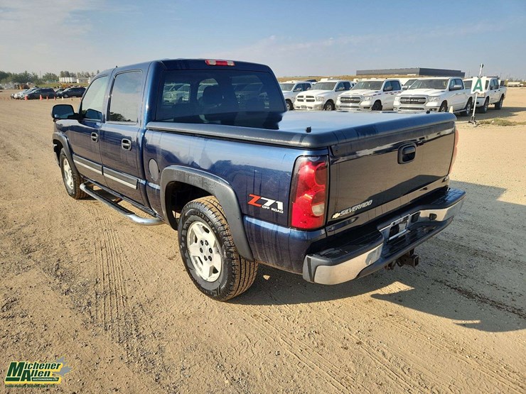 2006-chevrolet-silverado-1500-image-3