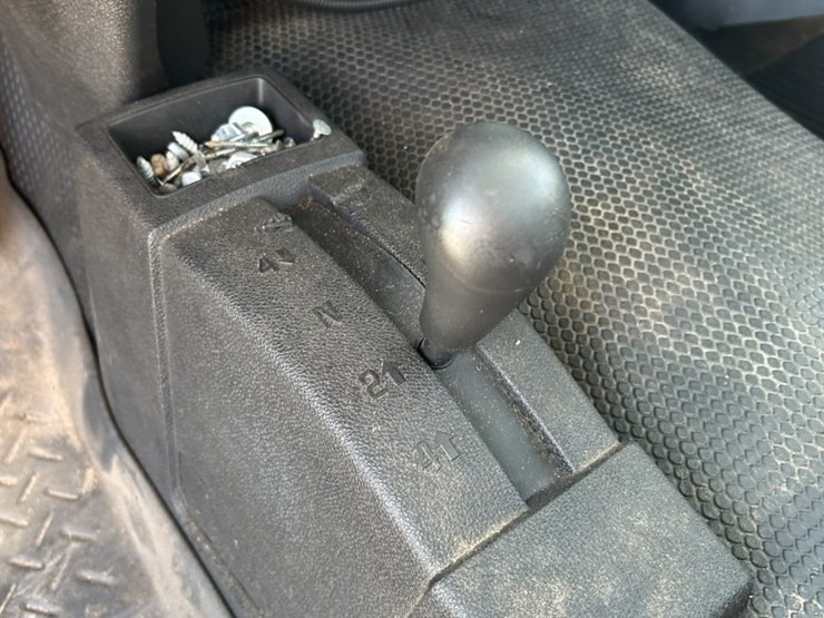 2008-chevrolet-silverado-3500-image-50