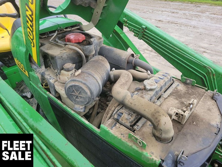 2000-john-deere-4400-image-20