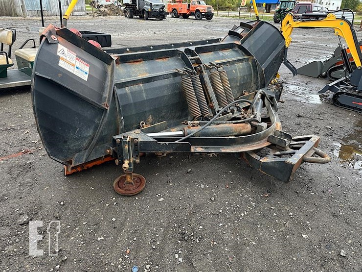 gledhill-10'-heavy-duty-snow-plow-image-6