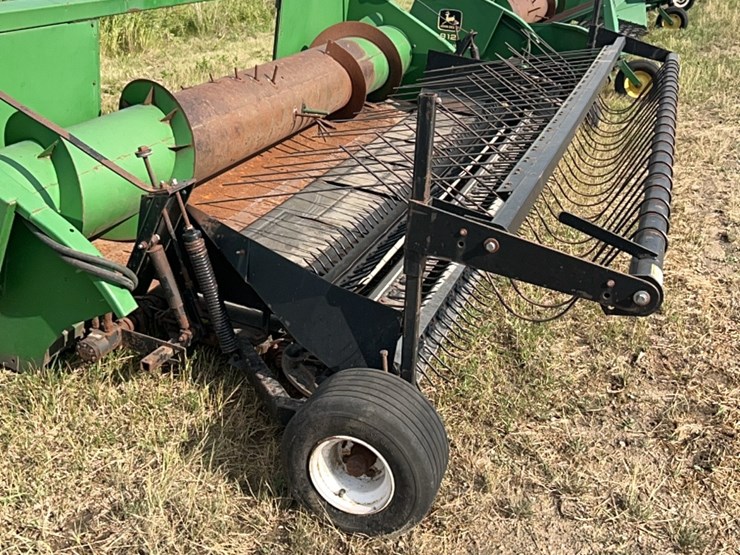 john-deere-12-image-4