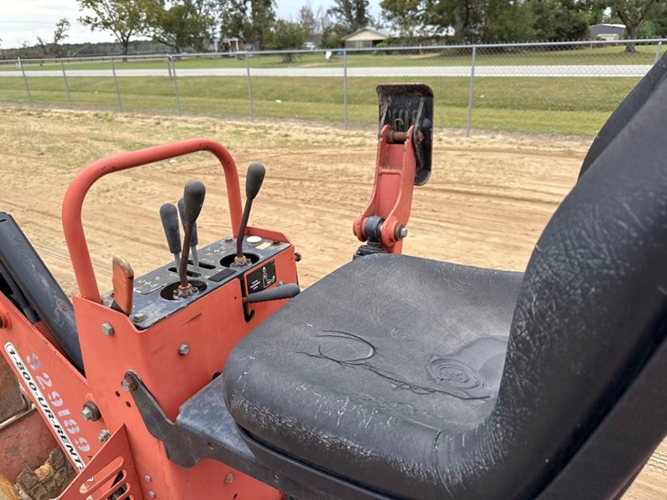 ditch-witch-rt45-image-13