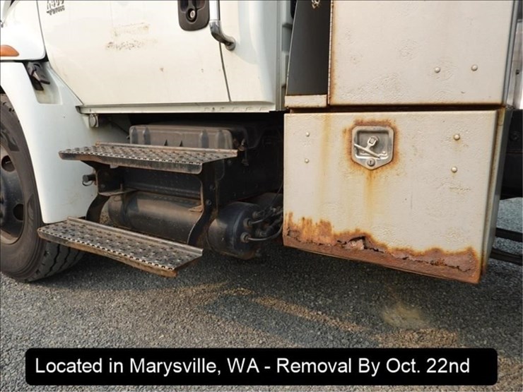2007-international-durastar-4400-image-25