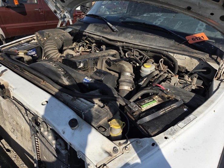 2000-dodge-2500-image-30
