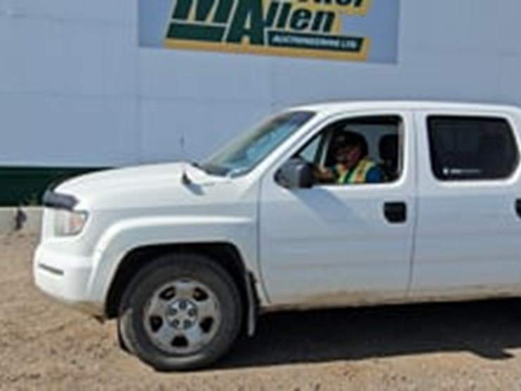 2008-honda-ridgeline-image-5