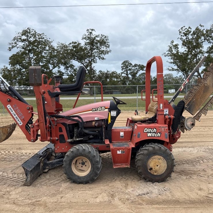 DITCH WITCH RT45
