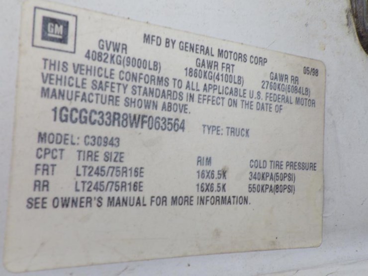 1998-chevrolet-3500-image-16