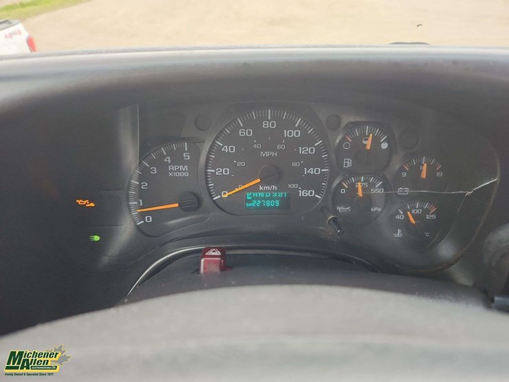 2005-gmc-topkick-c5500-image-8