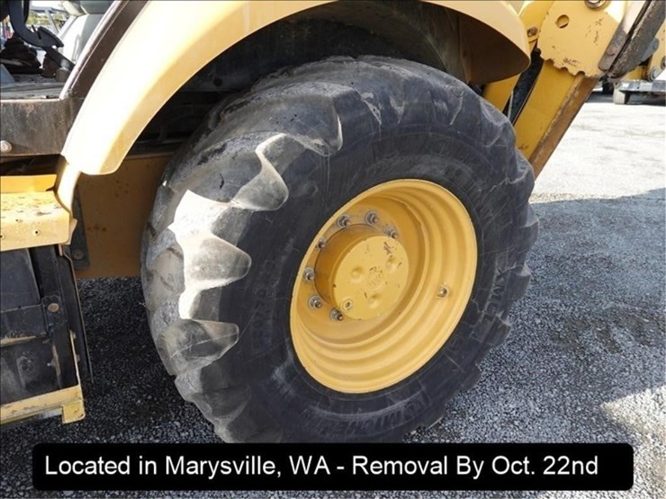 2014-caterpillar-420f-image-2